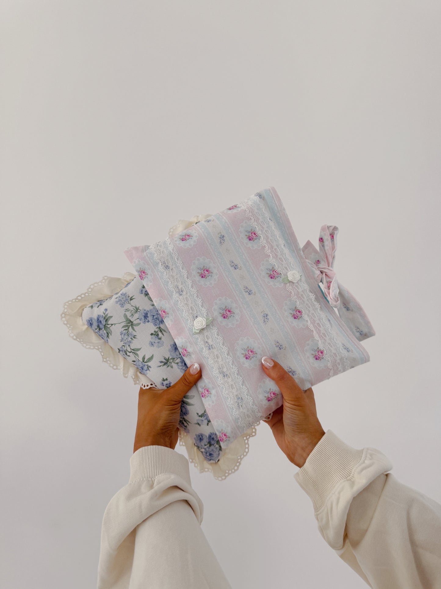 Bible Cover (Darling Rose)