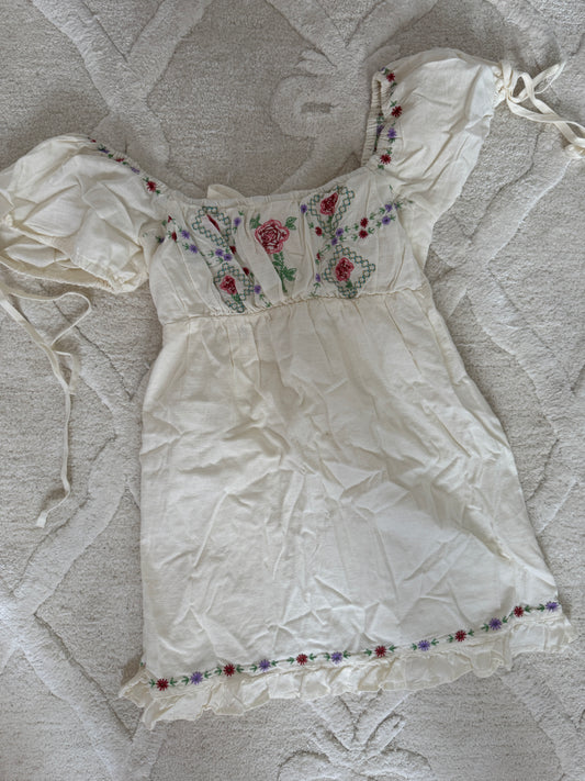 UO Floral puff sleeve mini (medium)