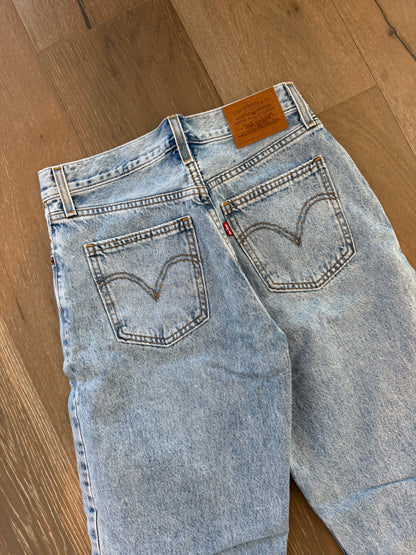Levi Dad Jeans 26 new