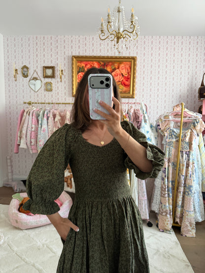 Ivy City small midi nwt