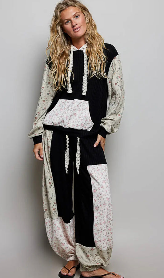 Hamptons Garden Floral jogger (Black)