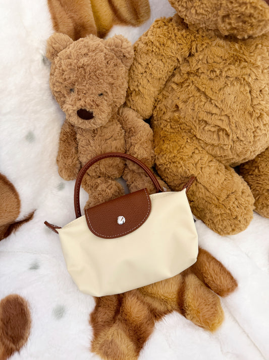 Vanilla Crème Pouchette Crossbody