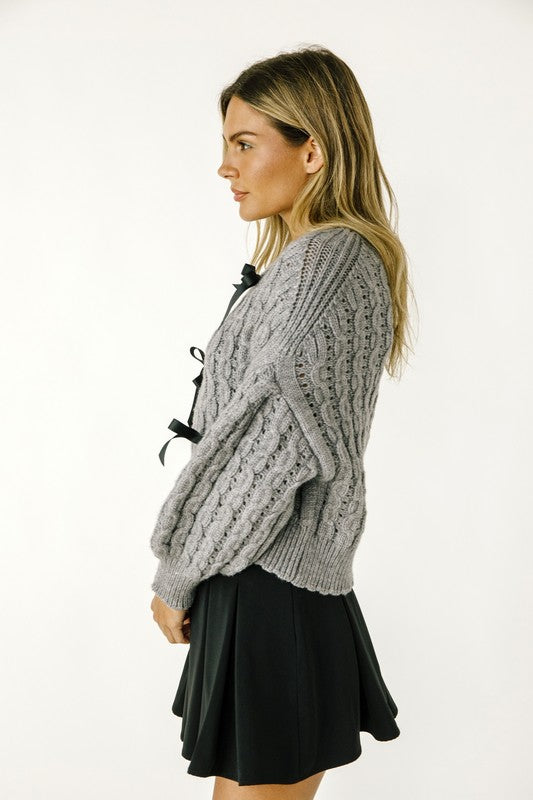 GRACEFUL BOWS sweater knit