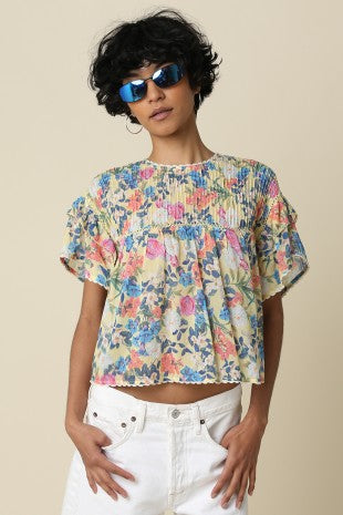 Darling In Floral top