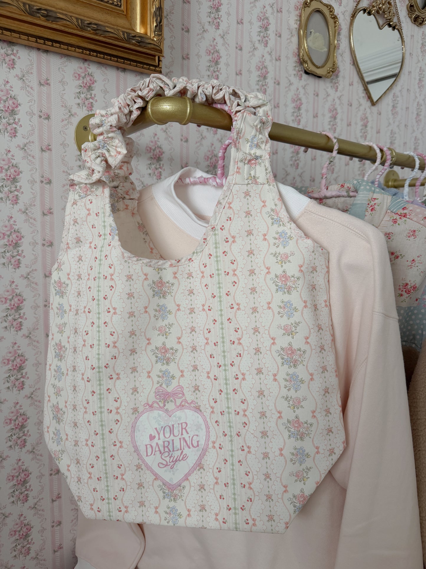 Custom SHOPYDS SCRUNCH tote