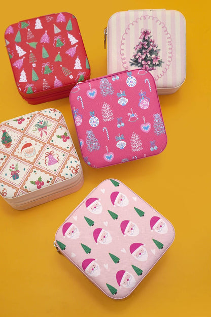 Santa’s Workshop Jewelry Organizer