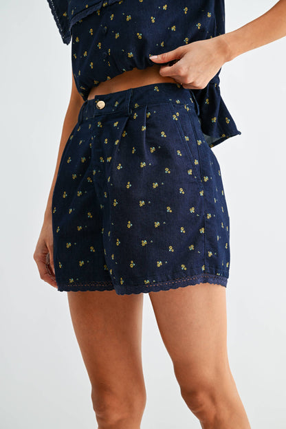 Denim In The Hamptons Vintage Set
